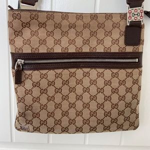 Gucci Messenger bag vintage authentic